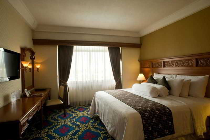 The Sunan Hotel Solo Kültér fotó