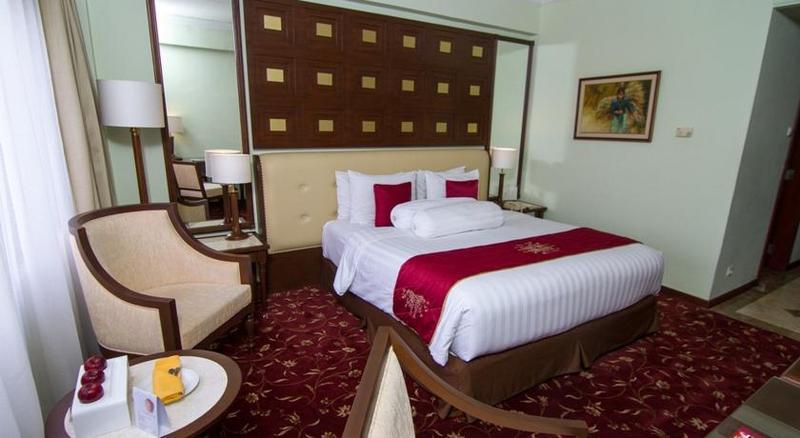 The Sunan Hotel Solo Kültér fotó
