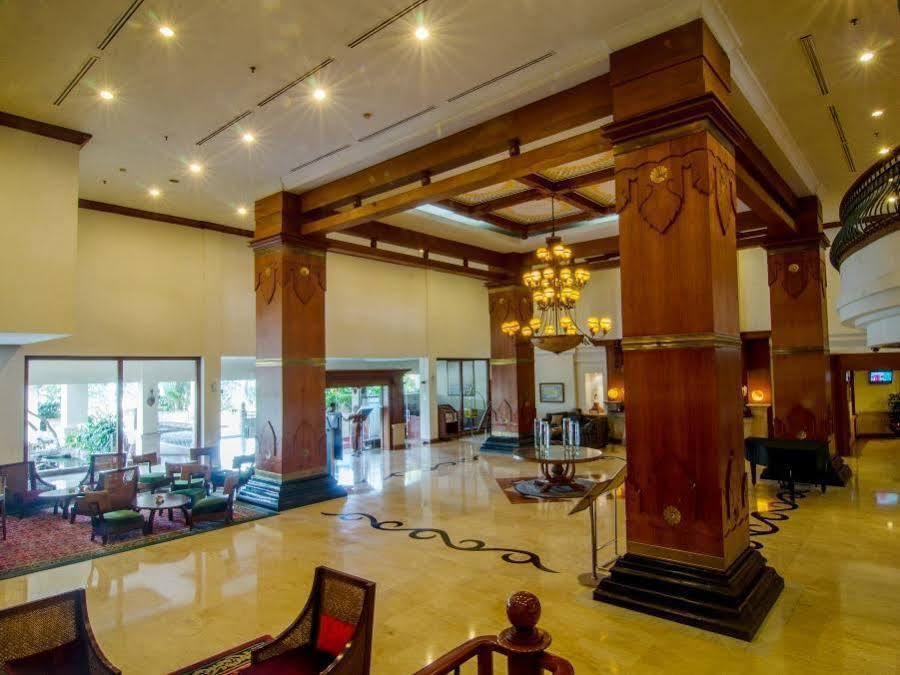 The Sunan Hotel Solo Kültér fotó